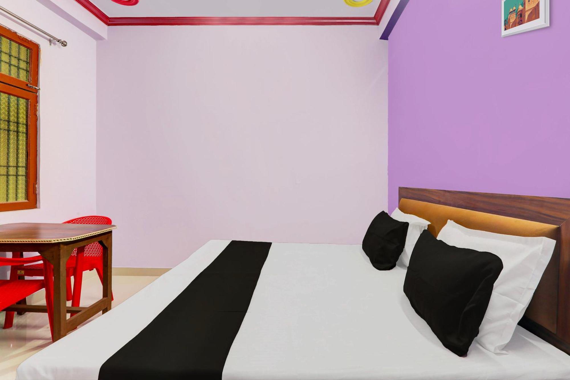 Hotel O Mandakini Galaxy Hotel カーンプル エクステリア 写真